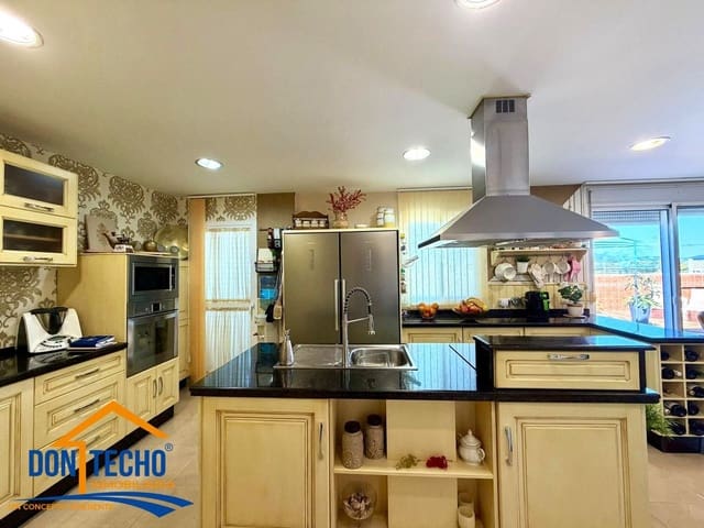 4 camera da letto Appartamento in vendita in Sierra de Estepona - Avda. de Andalucía, Estepona con garage - 489.000 € (Rif: 9710958)