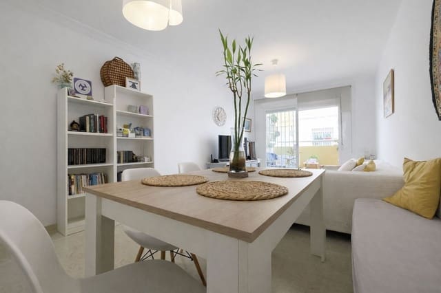 2 makuuhuone Huoneisto myytävänä paikassa Capuchinos, Málaga kaupunki mukana 
autotalli - 299 900 € (Ref: 9714352)