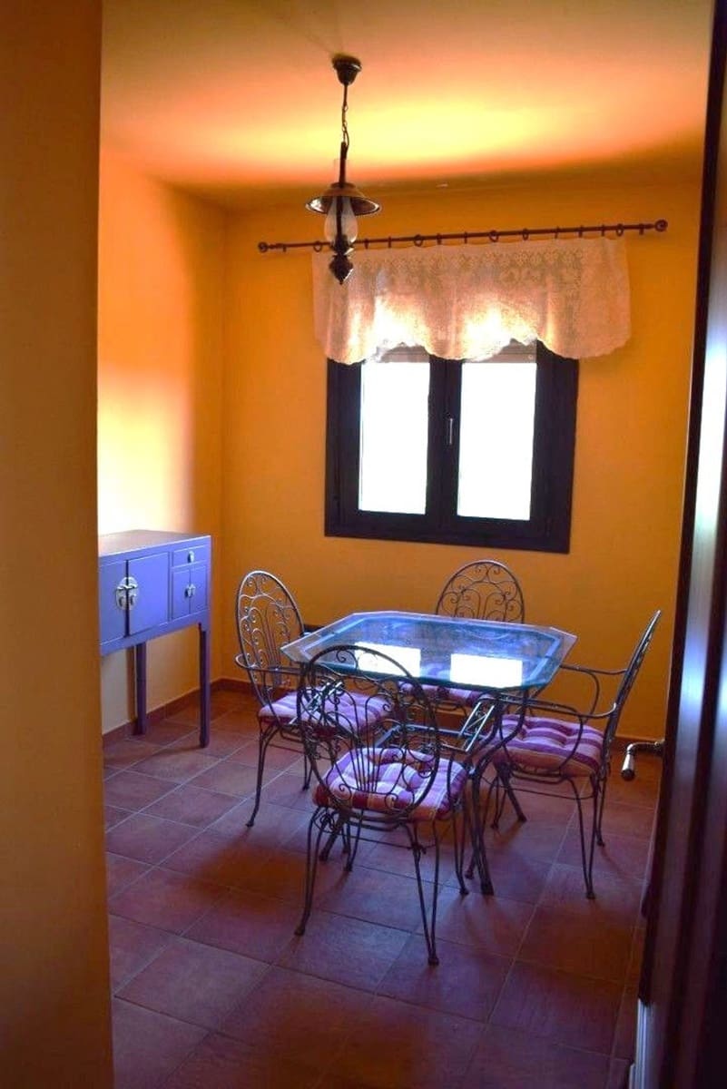 6 chambre Maison de Ville à vendre à Manilva avec piscine garage - 950 000 € (Ref: 9719529)