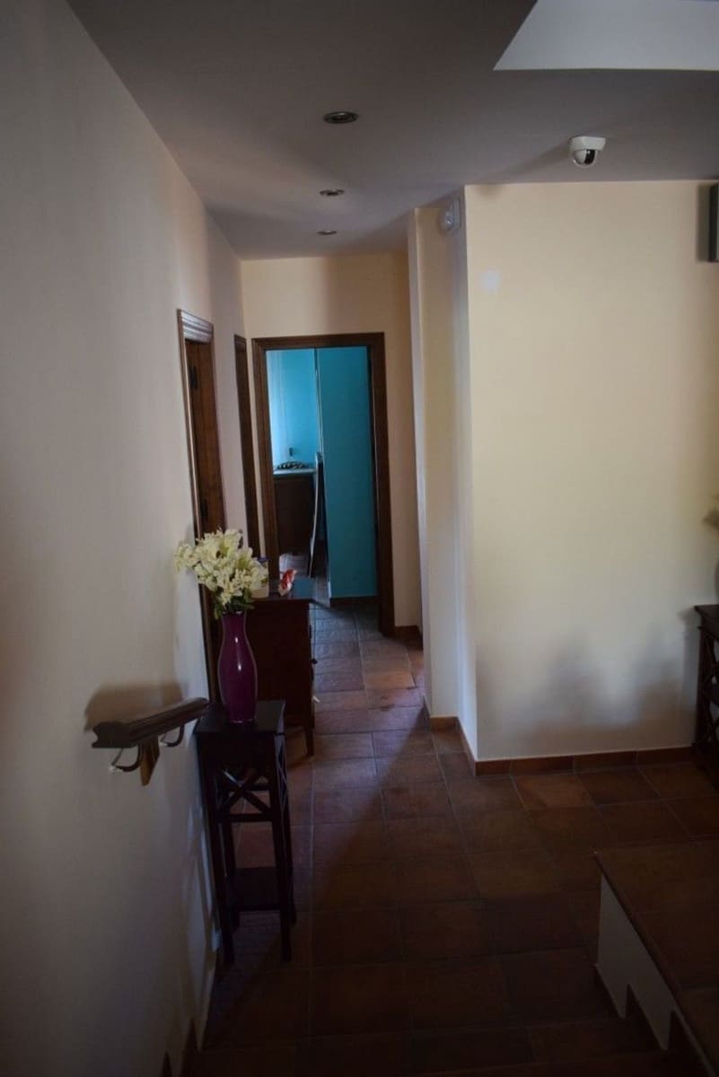 6 chambre Maison de Ville à vendre à Manilva avec piscine garage - 950 000 € (Ref: 9719529)