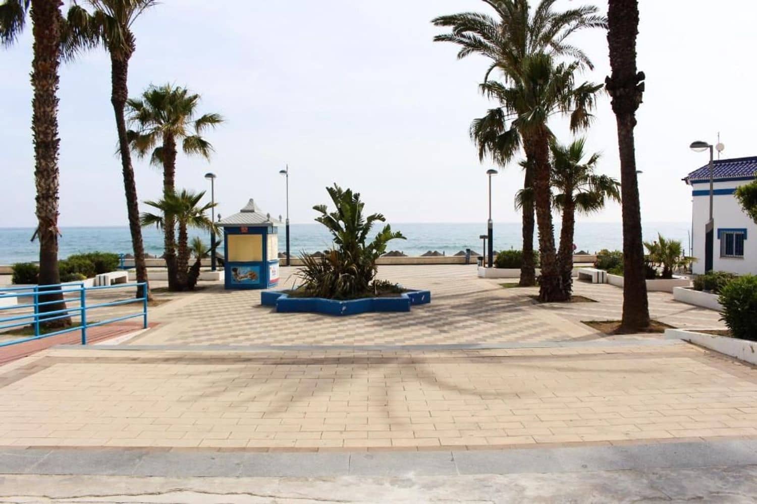 1 bedroom Apartment for sale in Torrox-Costa with pool garage - € 199,500 (Ref: 9721149)