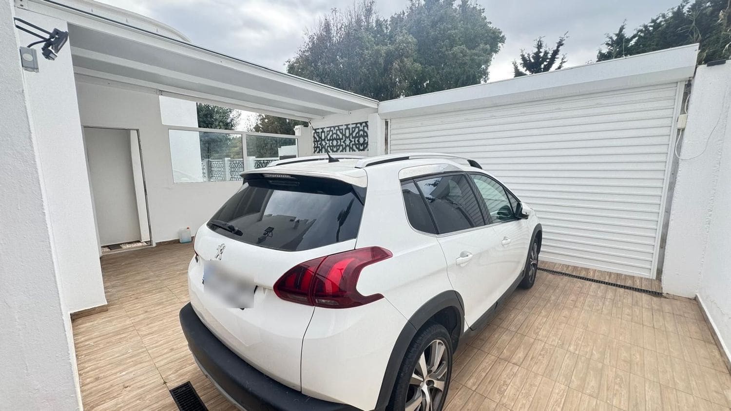 5 soverom Villa til salgs i Manilva med svømmebasseng garasje - € 2 000 000 (Ref: 9747481)