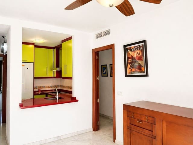 2 soverom Leilighet til salgs i Urbanización Santa Rosa, Torrox med garasje - € 250 000 (Ref: 9755101)