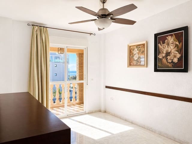 2 soverom Leilighet til salgs i Urbanización Santa Rosa, Torrox med garasje - € 250 000 (Ref: 9755101)