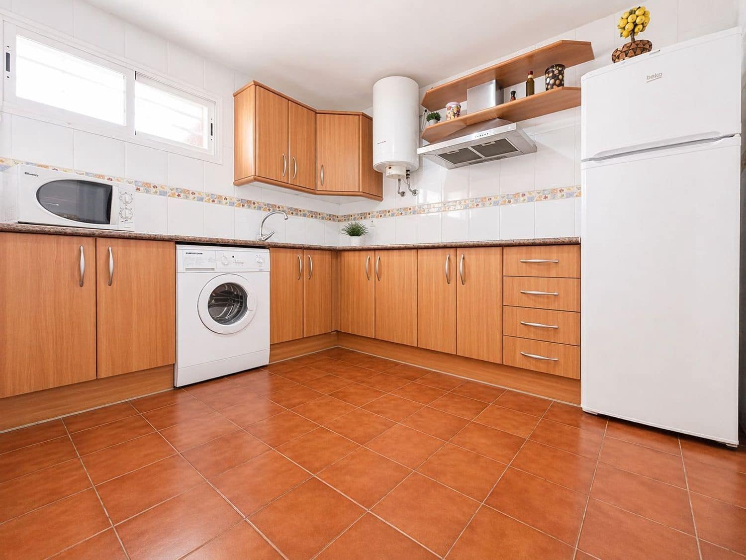 1 soverom Leilighet til salgs i El Morche med svømmebasseng garasje - € 220 000 (Ref: 9758361)