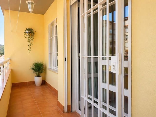 1 soverom Leilighet til salgs i El Morche, Torrox med svømmebasseng garasje - € 220 000 (Ref: 9758361)