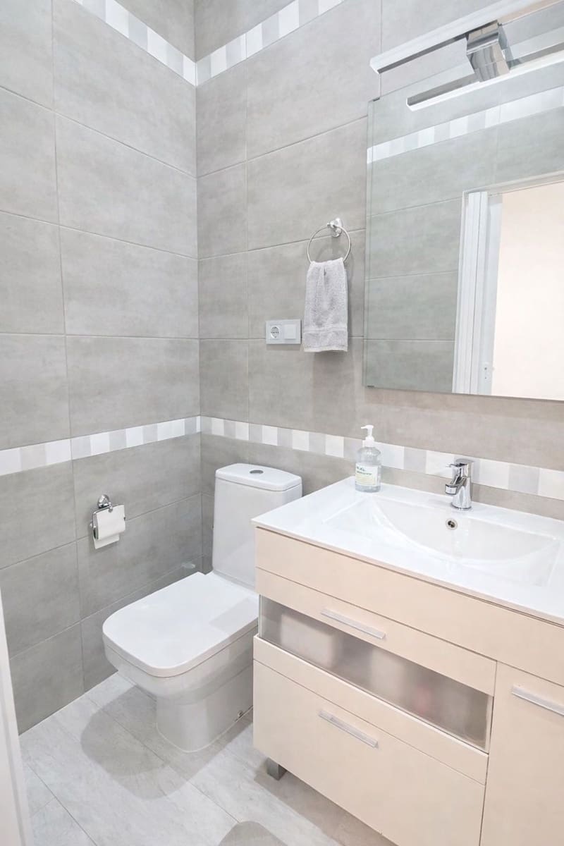 4 chambre Appartement à vendre à Algeciras avec garage - 250 000 € (Ref: 9758362)