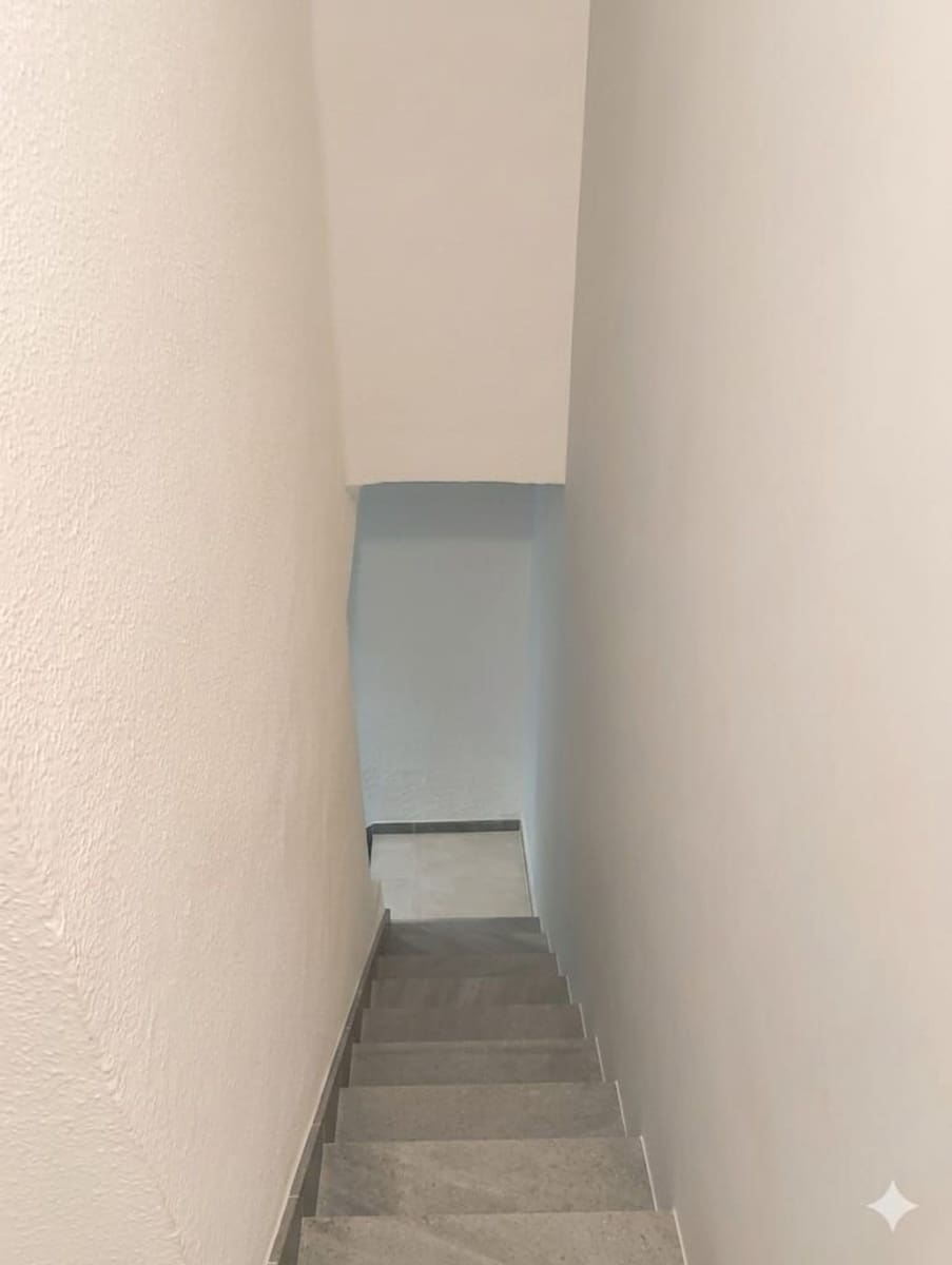 2 soveværelse Byhus til salg i Malaga by med garage - € 249.000 (Ref: 9758363)