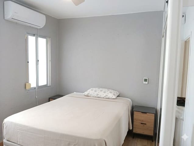 2 soveværelse Byhus til salg i Dos Hermanas, Málaga by med garage - € 249.000 (Ref: 9758363)