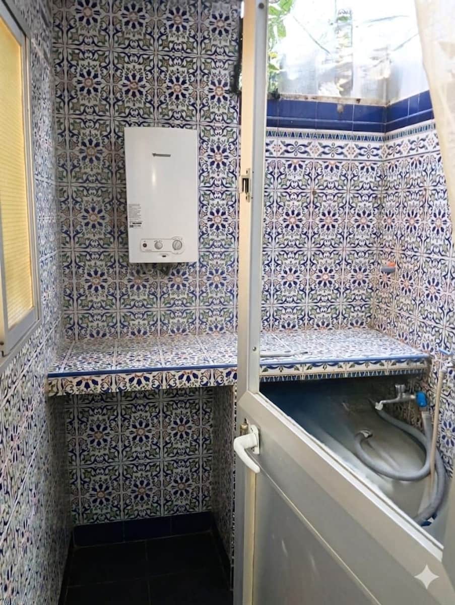 2 soveværelse Byhus til salg i Malaga by med garage - € 249.000 (Ref: 9758363)