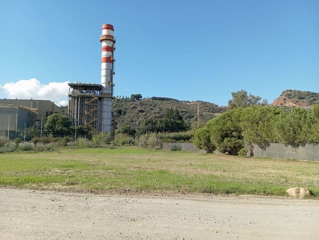 Rakentamaton maa myytävänä paikassa El Mallorquin, Málaga kaupunki - 250 000 € (Ref: 9758364)