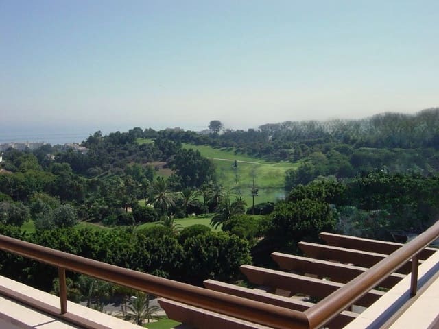 4 Zimmer Apartment zu vermieten in Cortijo Torrequebrada, Benalmádena mit Pool Garage - 2.500 € (Ref: 9763467)