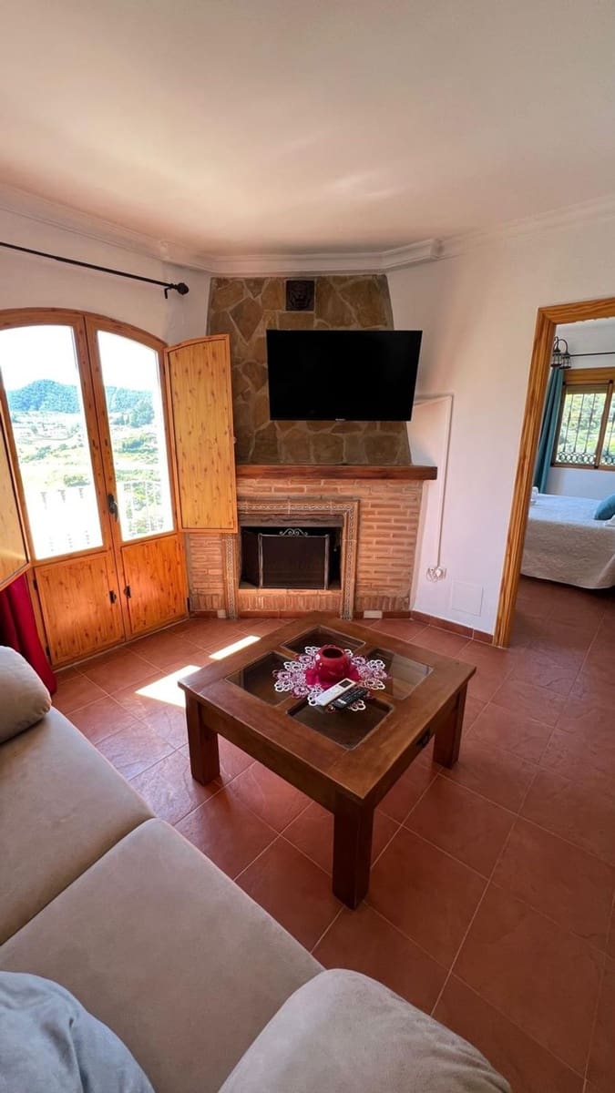 4 bedroom Villa for sale in Carratraca with pool garage - € 350,000 (Ref: 9763470)