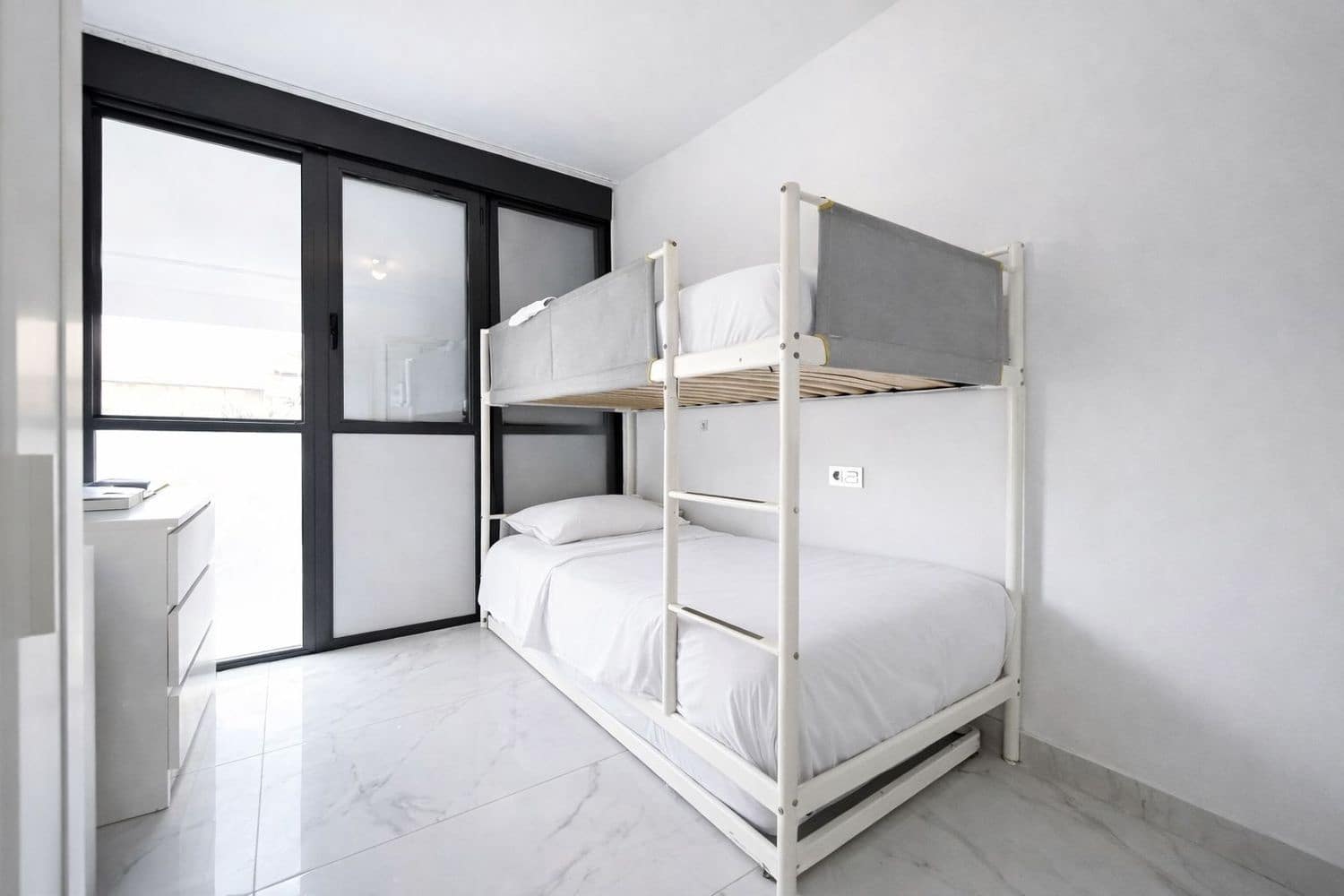 2 chambre Appartement à vendre à El Morche avec piscine garage - 230 000 € (Ref: 9772731)