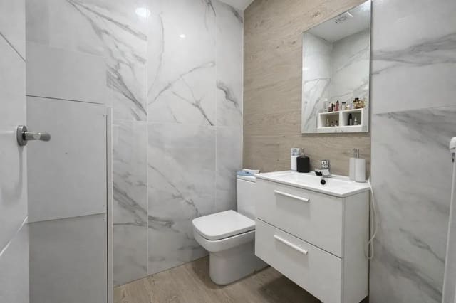 2 chambre Appartement à vendre à El Morche, Torrox avec piscine garage - 230 000 € (Ref: 9772731)