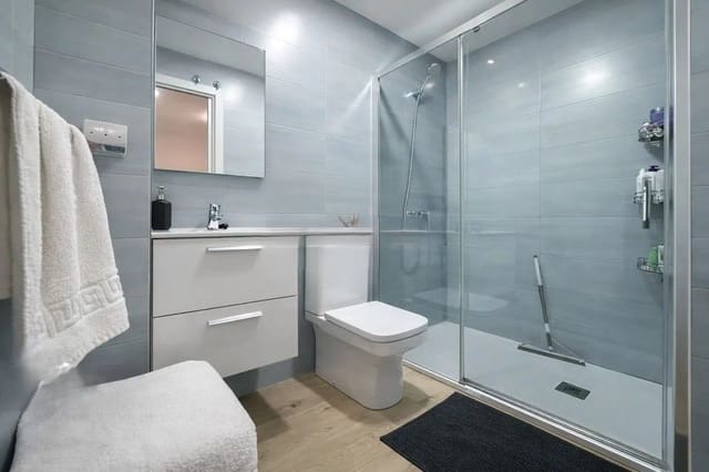 2 chambre Appartement à vendre à El Morche, Torrox avec piscine garage - 230 000 € (Ref: 9772731)