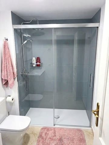 3 soverom Leilighet til salgs i El Romeral, Málaga by med svømmebasseng garasje - € 515 000 (Ref: 9777674)