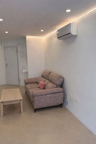 1 soveværelse Lejlighed til leje i Plaza de Toros Vieja, Málaga by med garage - € 1.200 (Ref: 9777675)