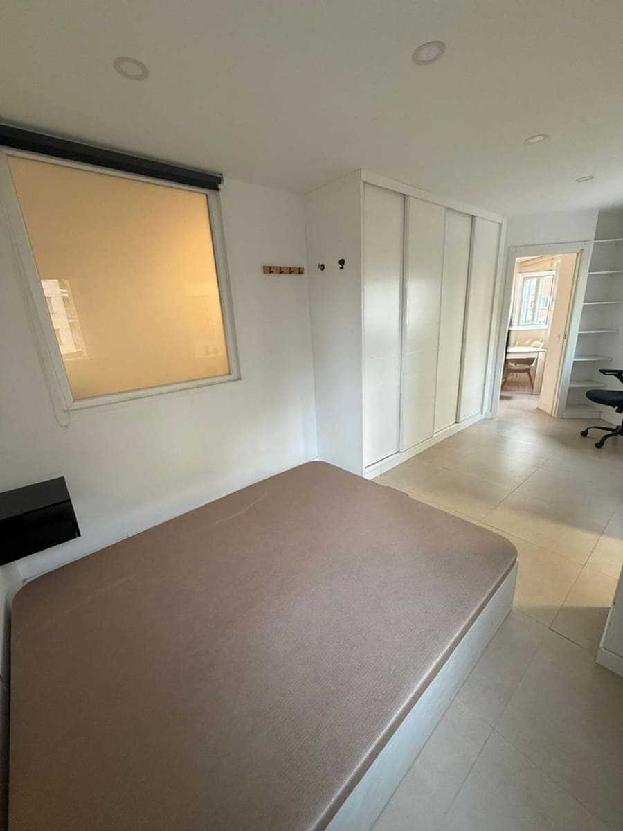 1 sovrum Lägenhet att hyra i Malaga stad med garage - 1 200 € (Ref: 9777675)