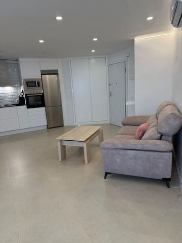 1 soveværelse Lejlighed til leje i Plaza de Toros Vieja, Málaga by med garage - € 1.200 (Ref: 9777675)