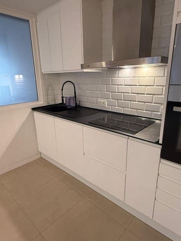 1 soveværelse Lejlighed til leje i Plaza de Toros Vieja, Málaga by med garage - € 1.200 (Ref: 9777675)