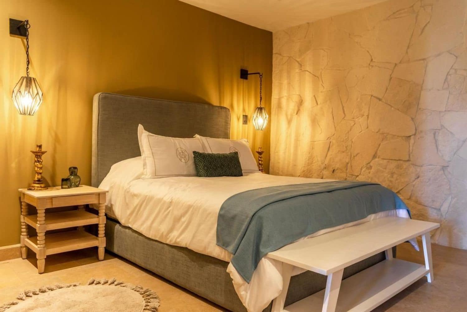 Hotel for sale in Los Canos de Meca - € 8,500,000 (Ref: 9777678)