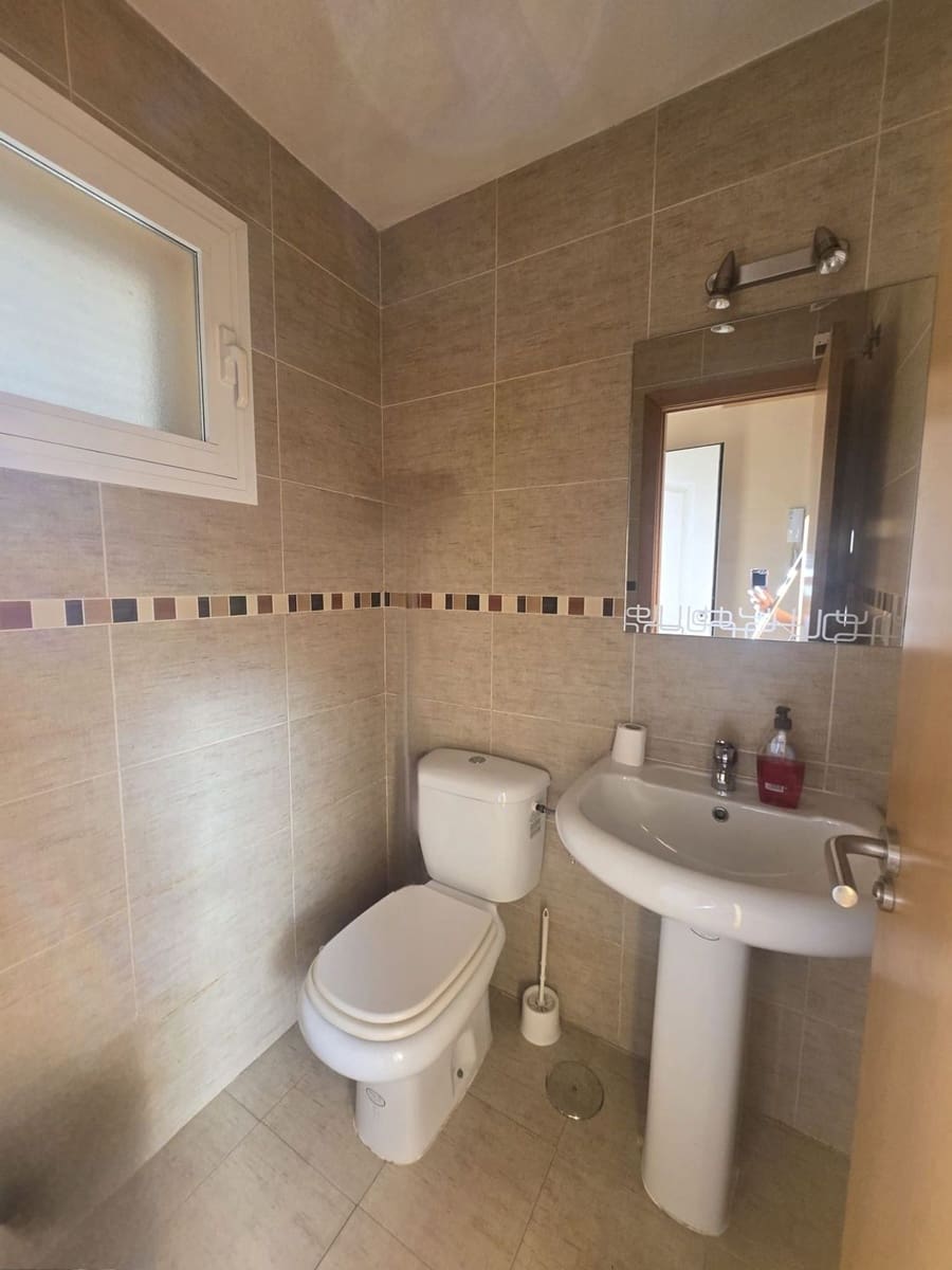 3 sypialnia Dom do wynajęcia w Benajarafe z garażem - 2 250 € (Ref: 9780006)