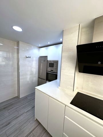 2 sovrum Lägenhet att hyra i Rincón de la Victoria med pool garage - 1 400 € (Ref: 9784955)