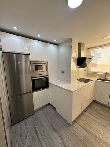 2 sovrum Lägenhet att hyra i Rincón de la Victoria med pool garage - 1 400 € (Ref: 9784955)