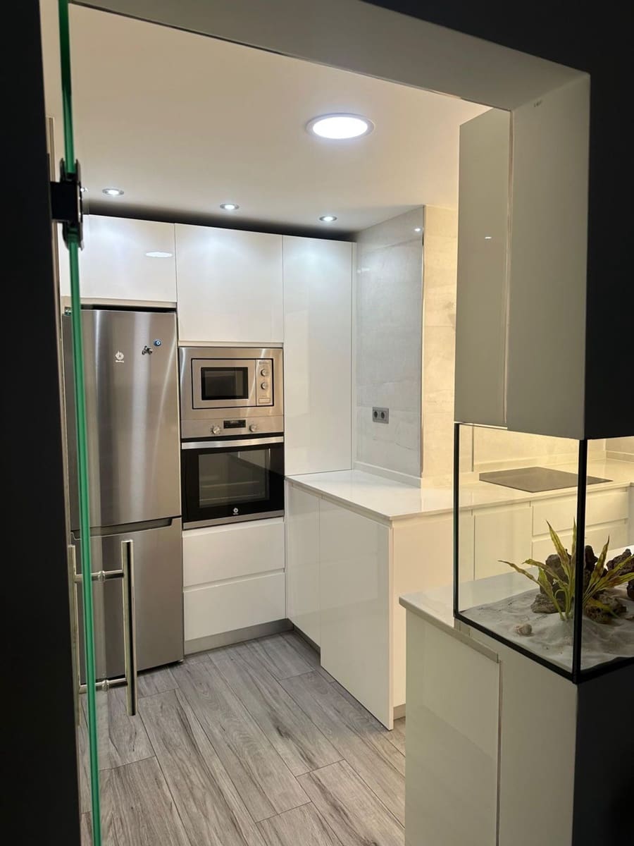 2 soveværelse Lejlighed til leje i Rincon de la Victoria med swimmingpool garage - € 1.400 (Ref: 9784955)