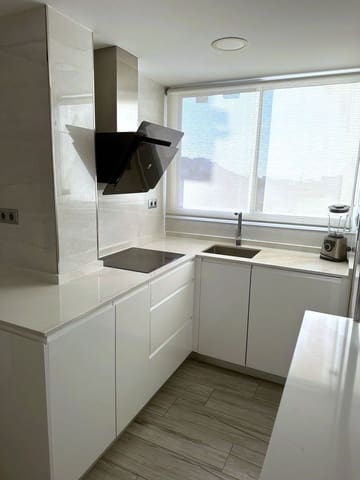 2 sovrum Lägenhet att hyra i Rincón de la Victoria med pool garage - 1 400 € (Ref: 9784955)