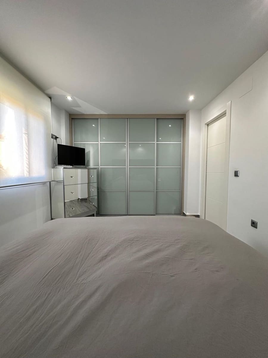 2 soveværelse Lejlighed til leje i Rincon de la Victoria med swimmingpool garage - € 1.400 (Ref: 9784955)