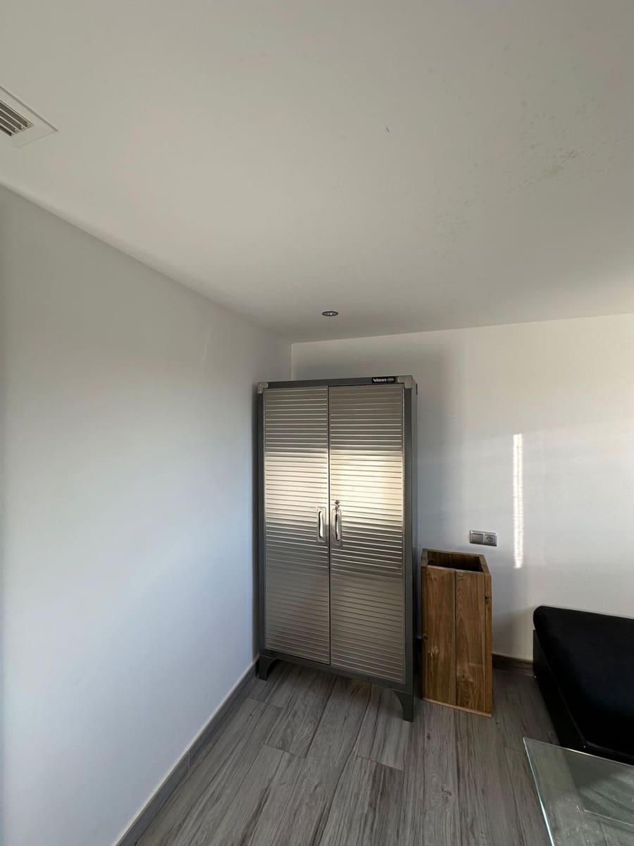 2 soveværelse Lejlighed til leje i Rincon de la Victoria med swimmingpool garage - € 1.400 (Ref: 9784955)