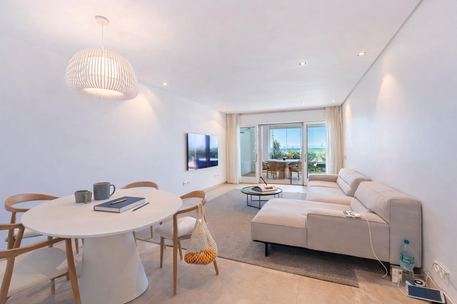 2 sypialnia Apartament na sprzedaż w Estepona z basenem garażem - 1 295 000 € (Ref: 9784958)