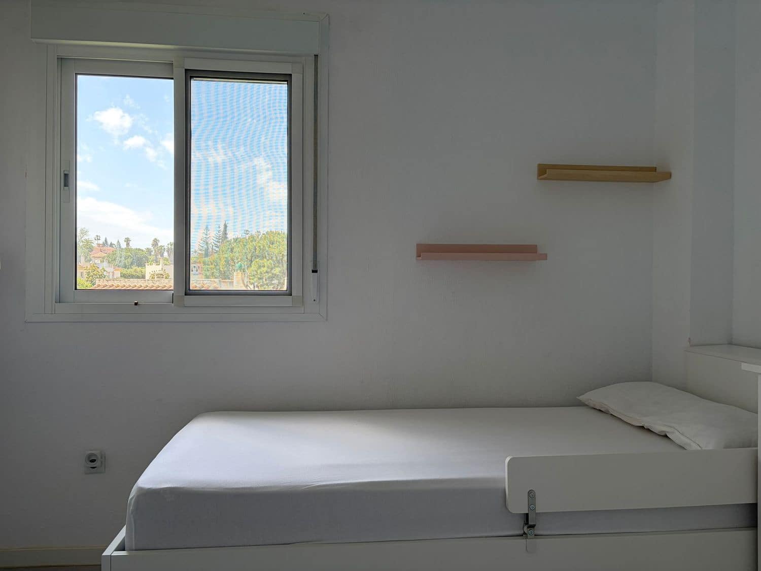 3 makuuhuone Huoneisto myytävänä paikassa Las Lagunas de Mijas mukana uima-altaan 
autotalli - 325 000 € (Ref: 9784961)