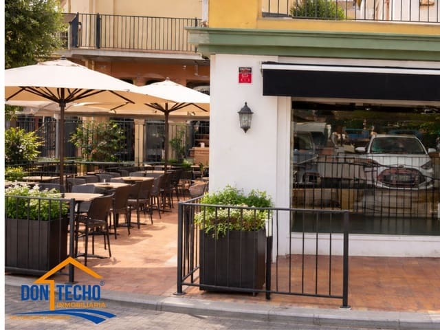 Kommersiell till salu i Nueva Atalaya, Estepona - 200 000 € (Ref: 9784963)