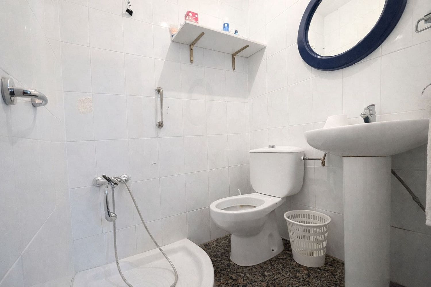 5 bedroom Townhouse for sale in Canillas de Aceituno with garage - € 169,000 (Ref: 9788089)