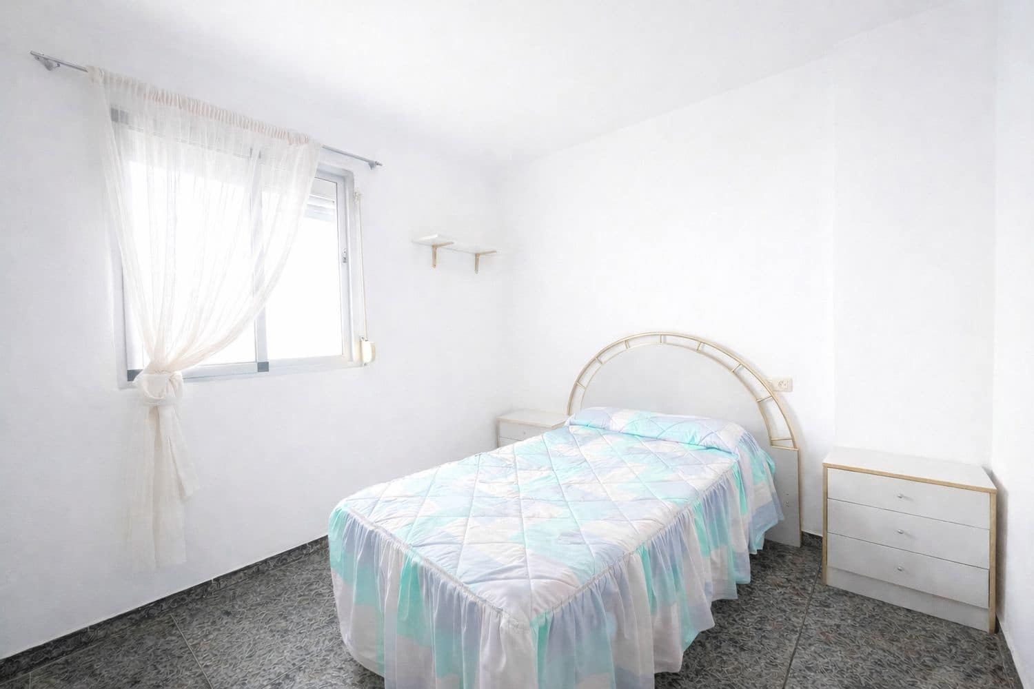 5 bedroom Townhouse for sale in Canillas de Aceituno with garage - € 169,000 (Ref: 9788089)