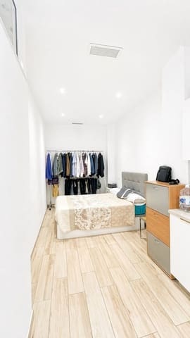 Apartamento para venda em Los Boliches , Fuengirola com garagem - 225 000 € (Ref: 9793907)