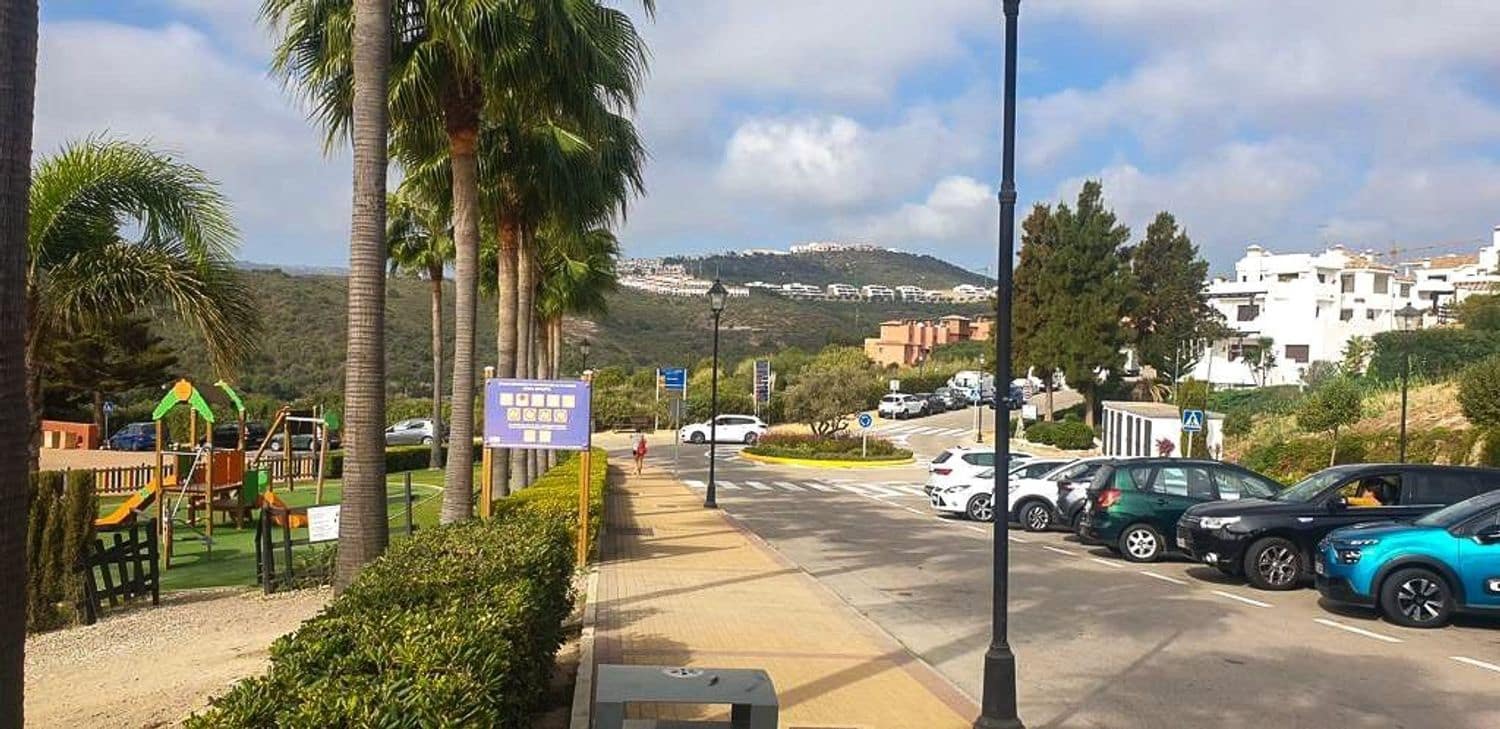 Grunde uden byggetilladelser til salg i Casares - € 292.000 (Ref: 9800312)