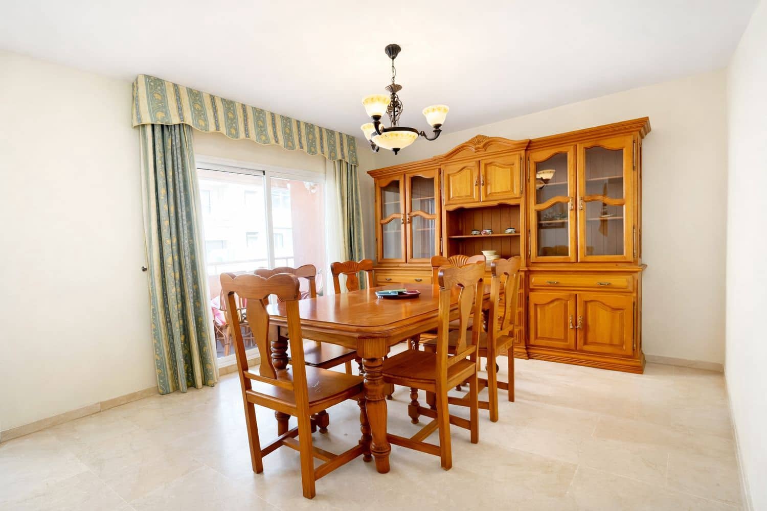 3 sypialnia Apartament na sprzedaż w Nerja z garażem - 366 000 € (Ref: 9800313)