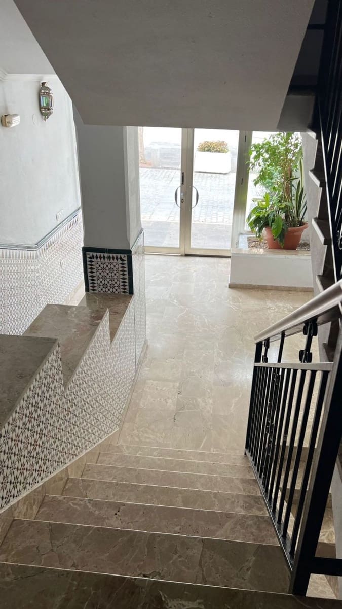 3 soverom Leilighet til salgs i Torremolinos med garasje - € 345 000 (Ref: 9801048)