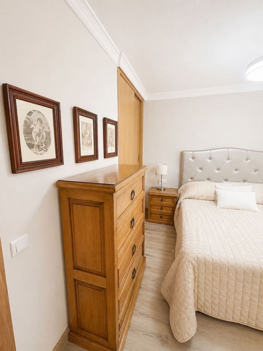 5 Zimmer Haus zu verkaufen in Malaga Stadt mit Pool Garage - 497.000 € (Ref: 9806151)