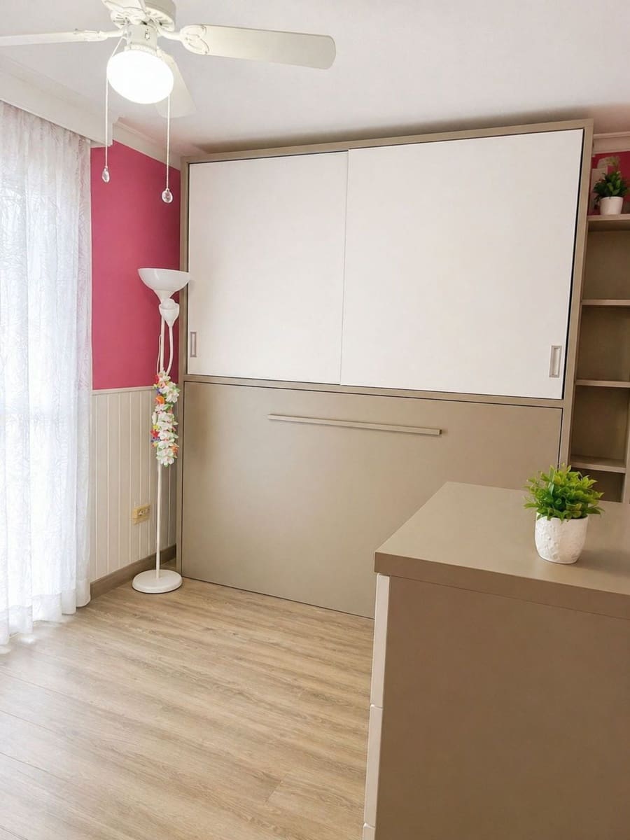 5 Zimmer Haus zu verkaufen in Malaga Stadt mit Pool Garage - 497.000 € (Ref: 9806151)