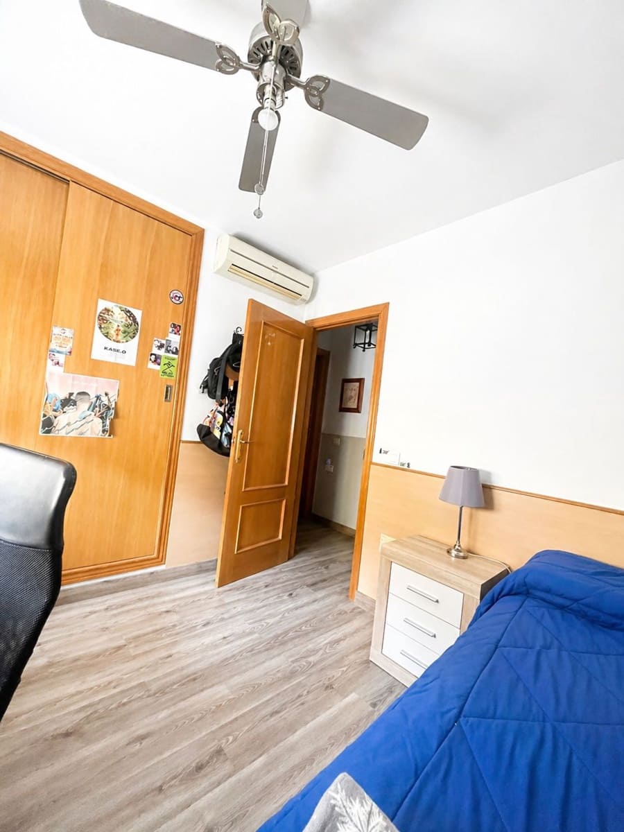 5 Zimmer Haus zu verkaufen in Malaga Stadt mit Pool Garage - 497.000 € (Ref: 9806151)