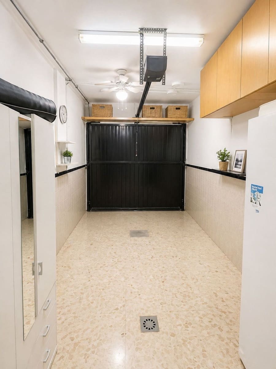 5 Zimmer Haus zu verkaufen in Malaga Stadt mit Pool Garage - 497.000 € (Ref: 9806151)