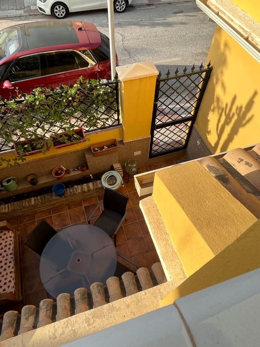 5 Zimmer Haus zu verkaufen in Malaga Stadt mit Pool Garage - 497.000 € (Ref: 9806151)