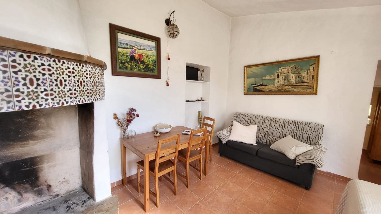 2 bedroom Finca/Country House for rent in Almogia with garage - € 400 (Ref: 9806152)
