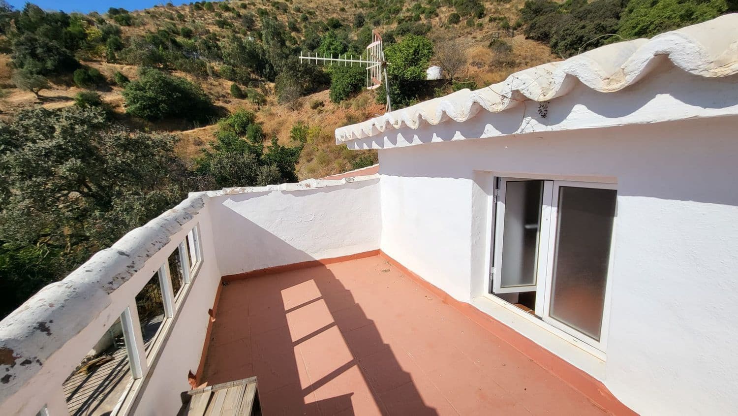 2 bedroom Finca/Country House for rent in Almogia with garage - € 400 (Ref: 9806152)