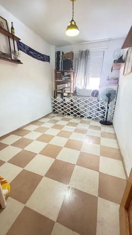 4 bedroom Apartment for sale in Sierra de Estepona - Avda. de Andalucía, Estepona with garage - € 360,000 (Ref: 9810934)